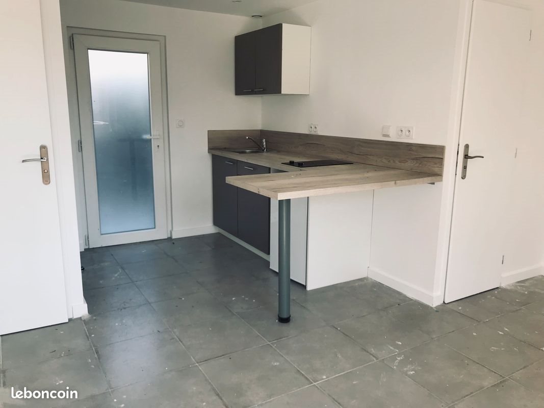 Appartement à louer, 28m², Valence