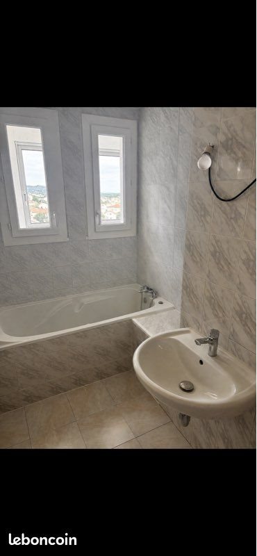 Appartement à vendre, 67m², Alès