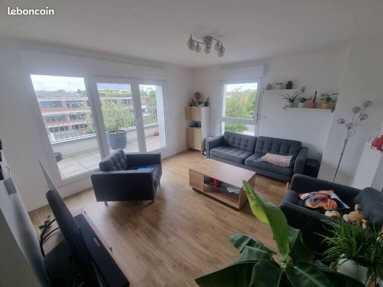 Appartement à louer, 80m², Loos