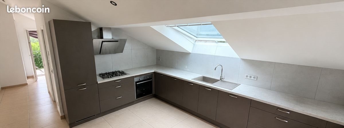 Appartement à louer, 93m², Doussard