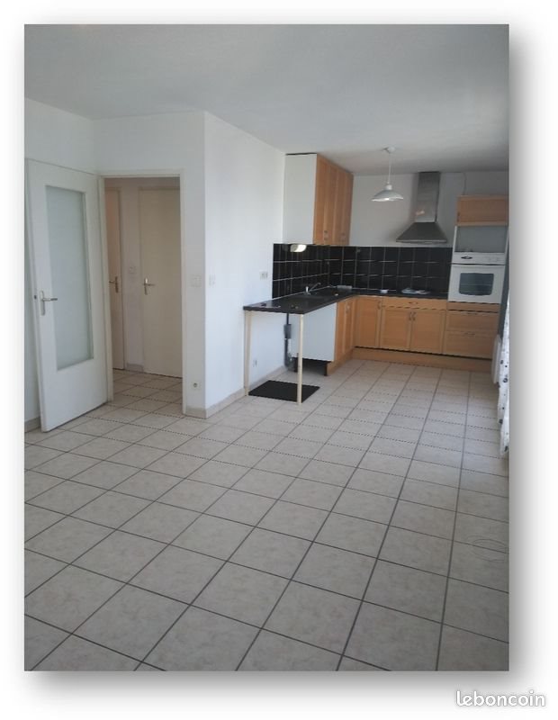 Appartement à louer, 46m², Décines-Charpieu
