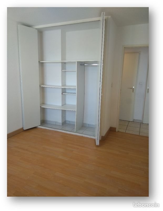 Appartement à louer, 46m², Décines-Charpieu