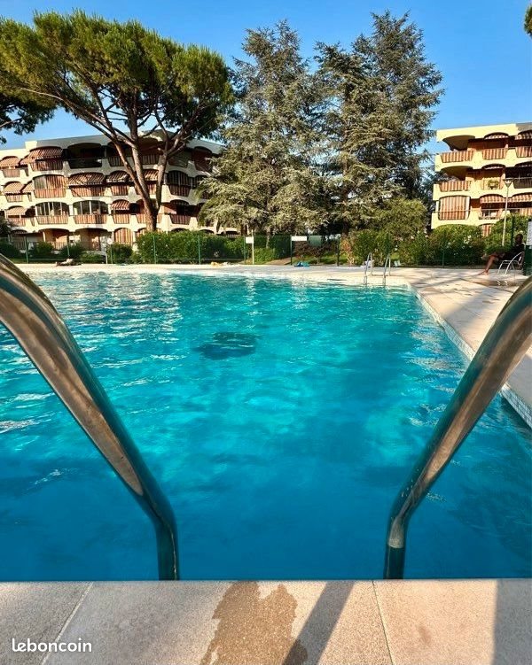 Appartement à louer, 26m², Mandelieu-la-Napoule