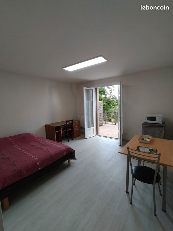 Appartement à louer, 25m², Angoulême