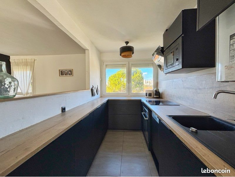 Appartement à vendre, 84m², Vitrolles