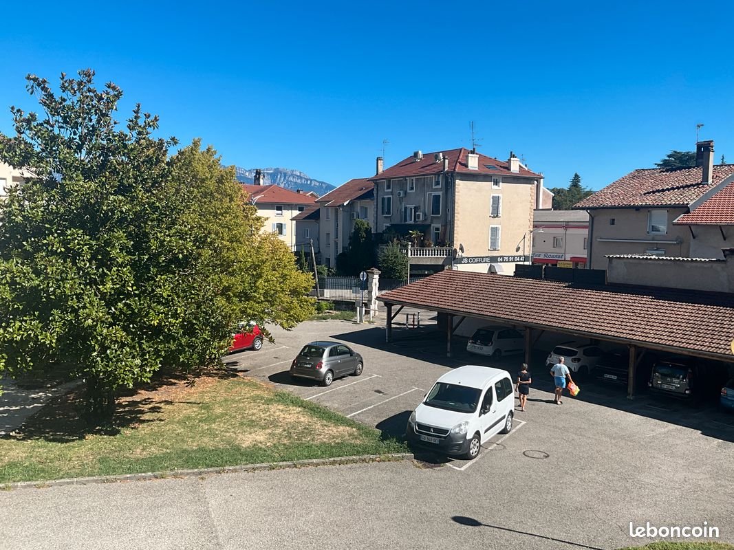 Appartement à louer, 35m², Rives