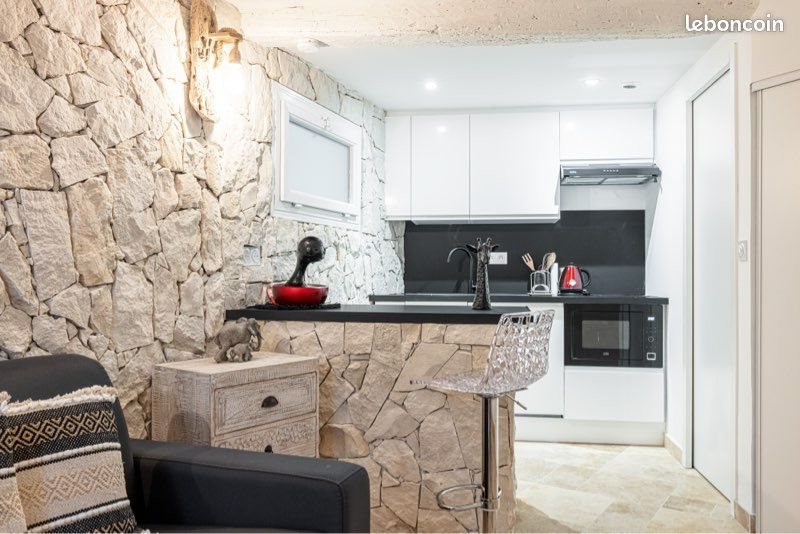 Appartement à louer, 18m², Antibes