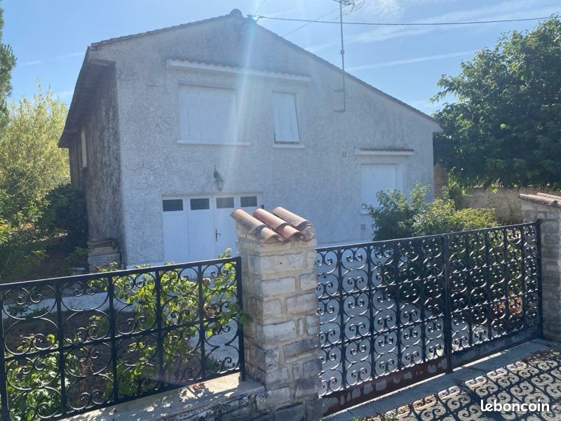 Maison à vendre, 124m², Voeuil-et-Giget