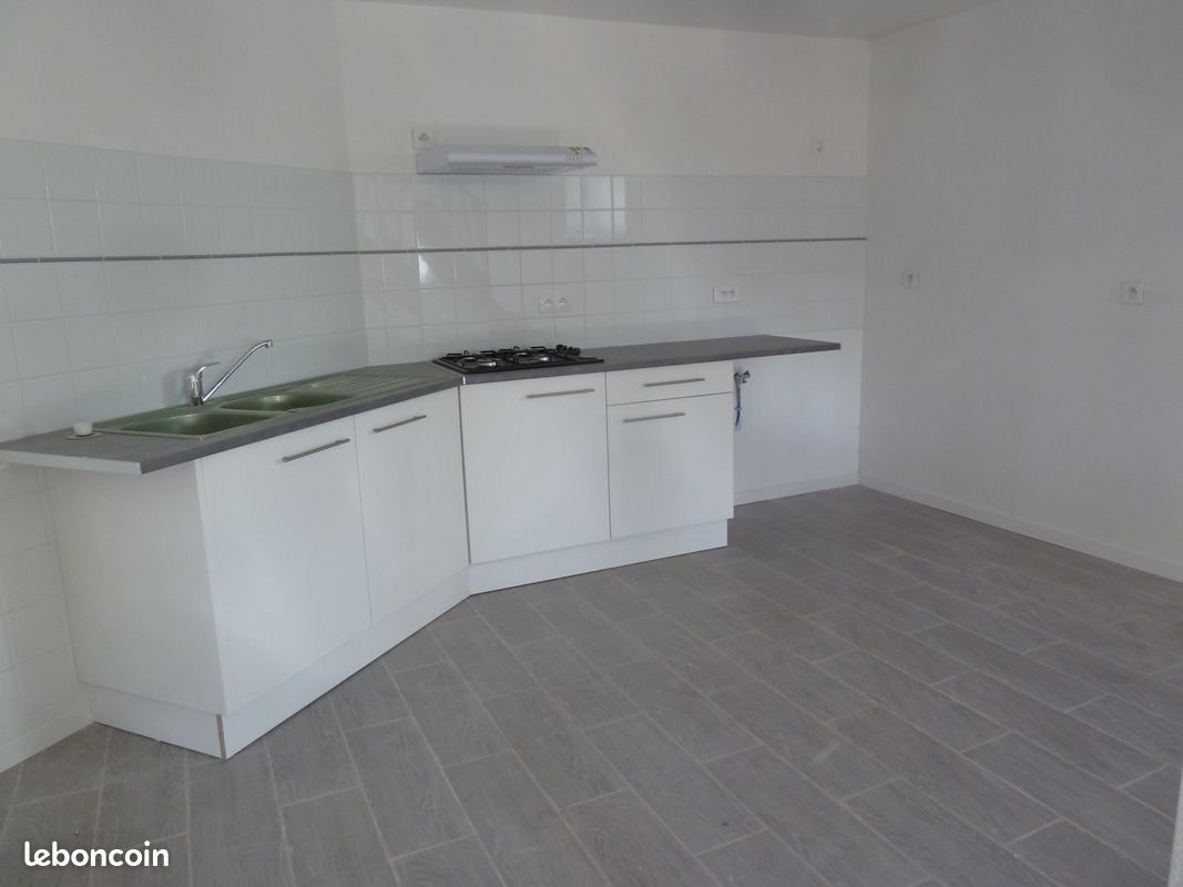 Appartement à louer, 55m², Combronde
