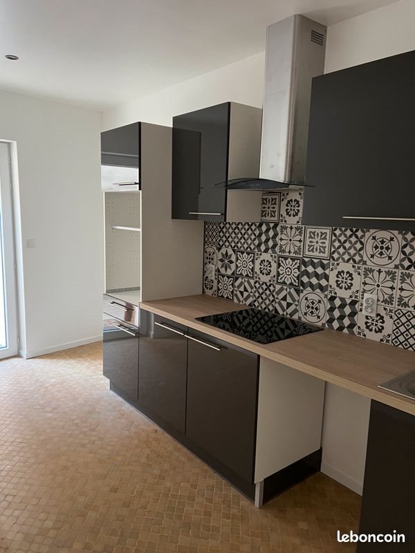 Maison à louer, 150m², Gabarret