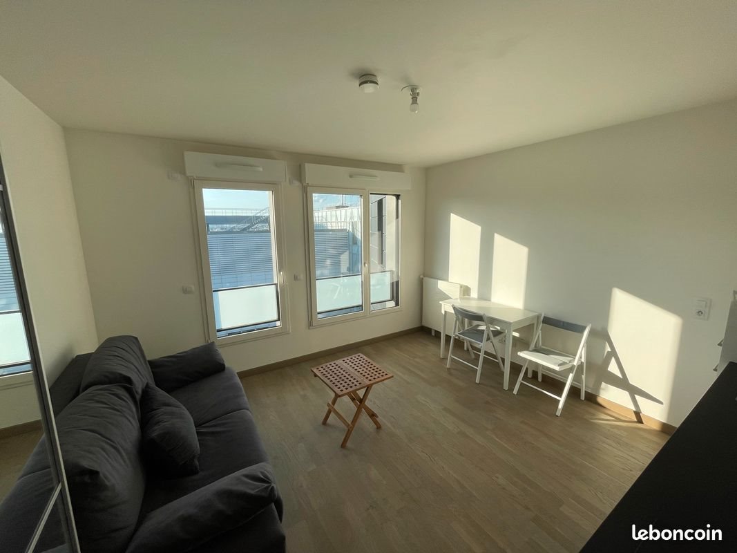 Appartement à louer, 23m², Issy-les-Moulineaux