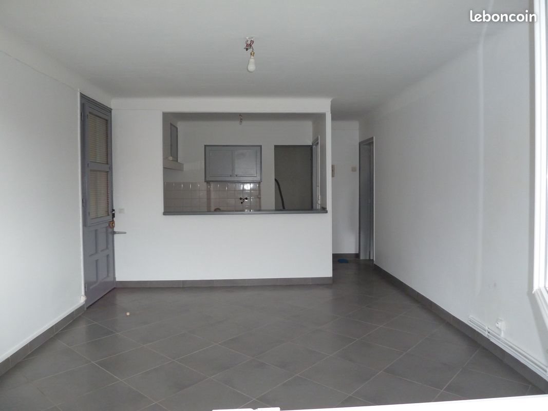 Appartement à louer, 72m², Foix