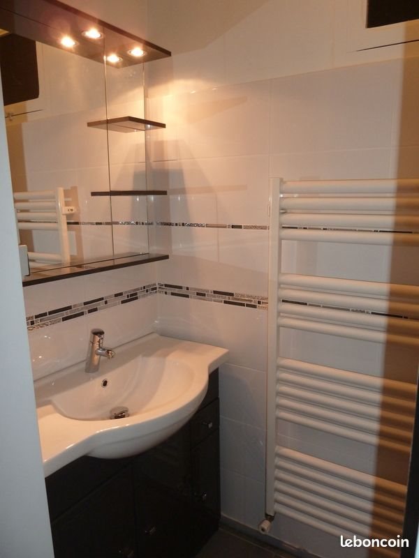 Appartement à louer, 72m², Foix