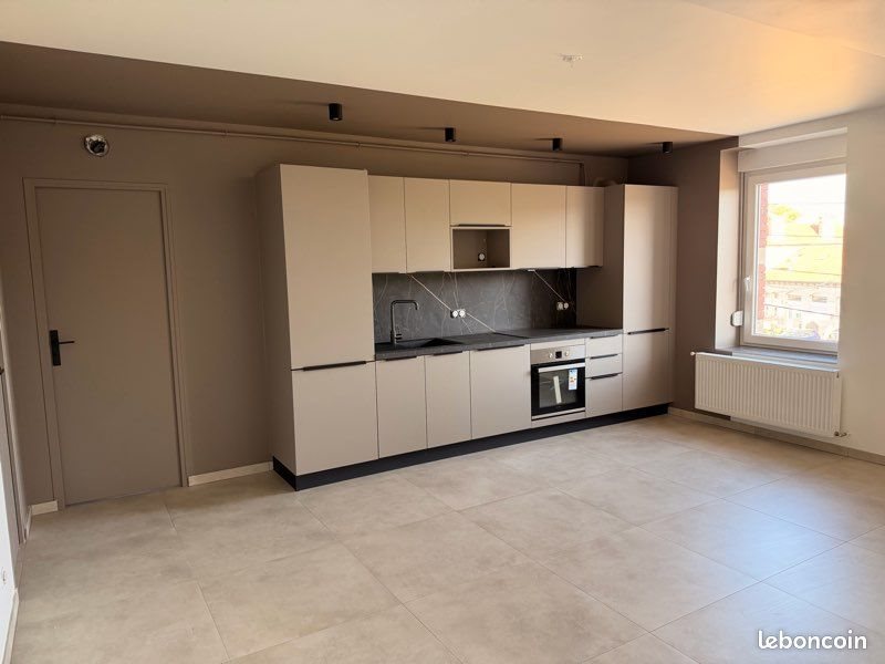 Appartement à louer, 75m², Landres