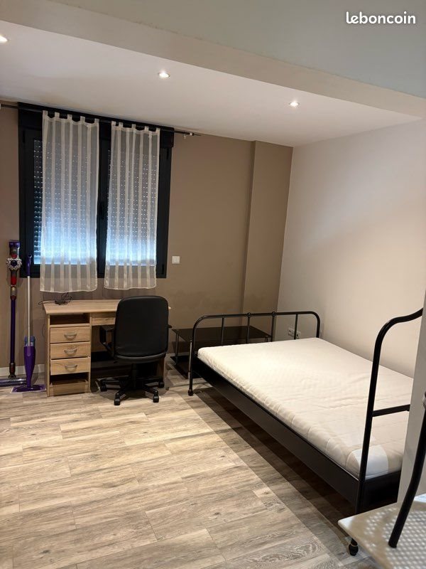 Appartement à louer, 25m², Bures-sur-Yvette