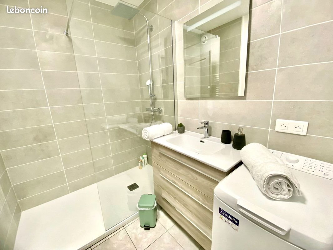 Appartement à louer, 45m², Marignier