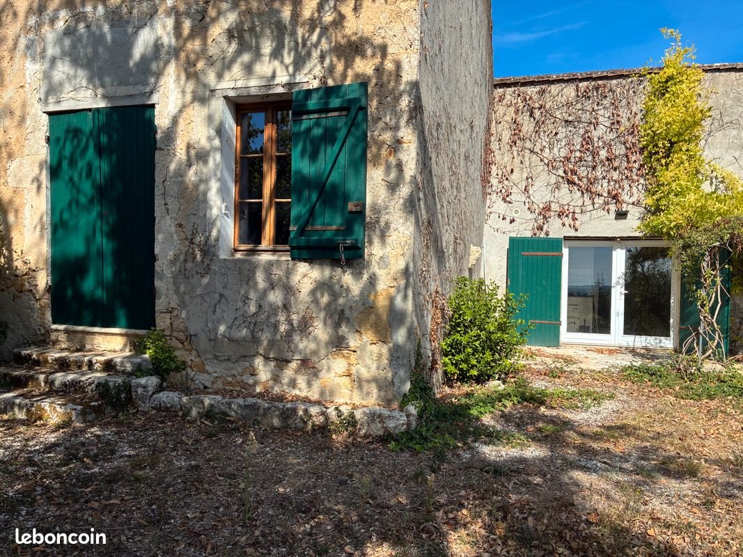 Maison à louer, 100m², Sainte-Croix-du-Mont