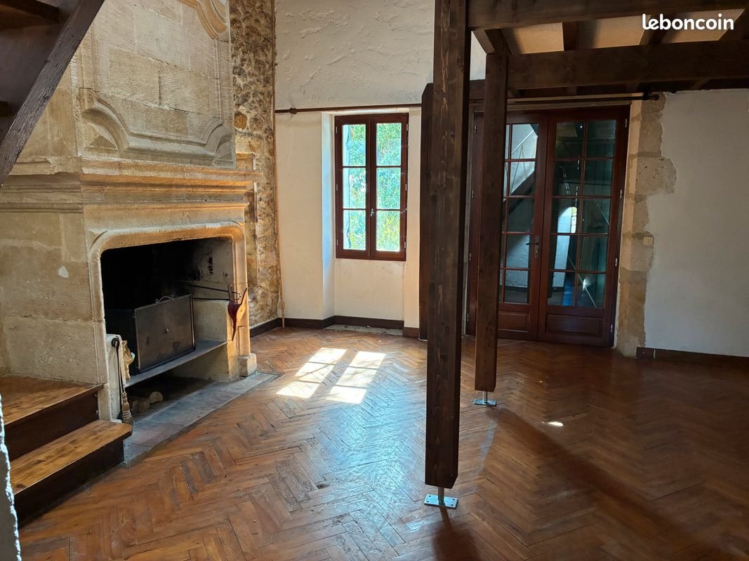 Maison à louer, 100m², Sainte-Croix-du-Mont
