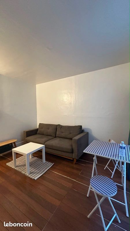 Appartement à louer, 17m², Paris 10ème