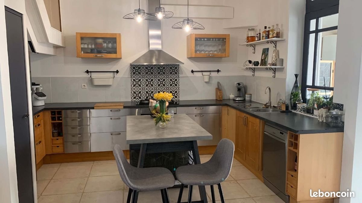 Maison à louer, 75m², Rochefort