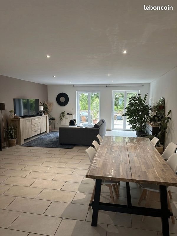 Maison à louer, 120m², Villers-Pol