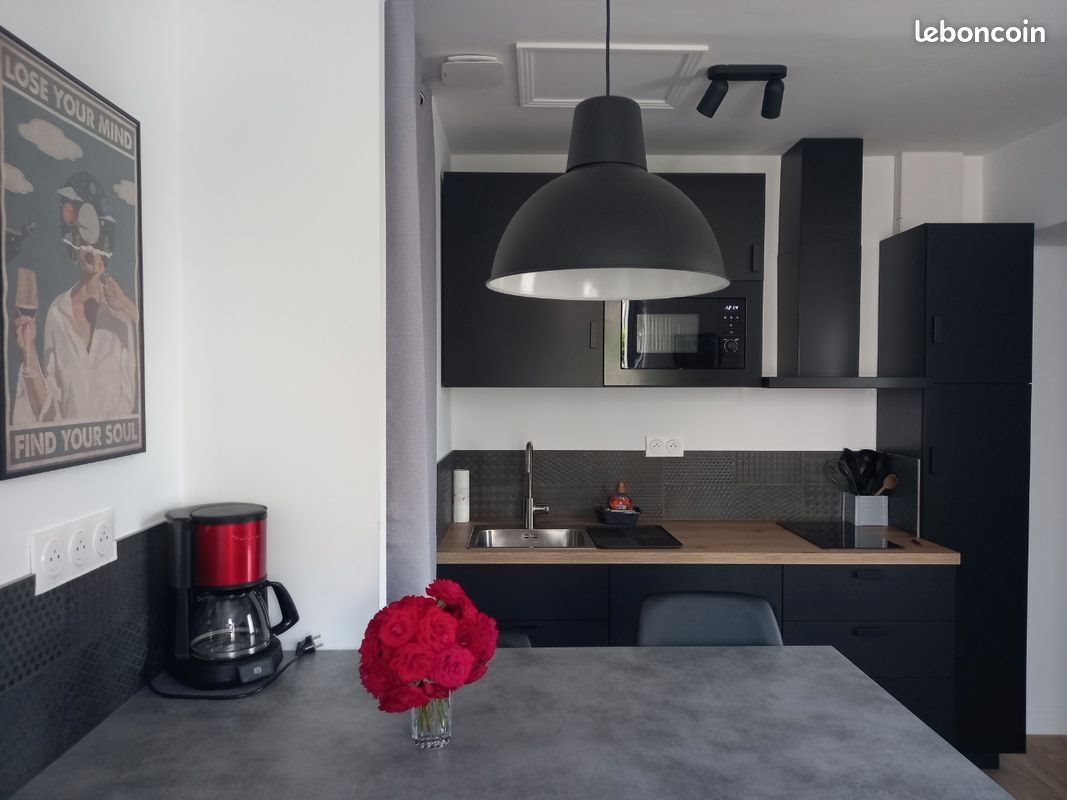 Appartement à louer, 27m², Rochefort
