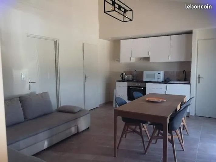 Maison à louer, 50m², Monteux