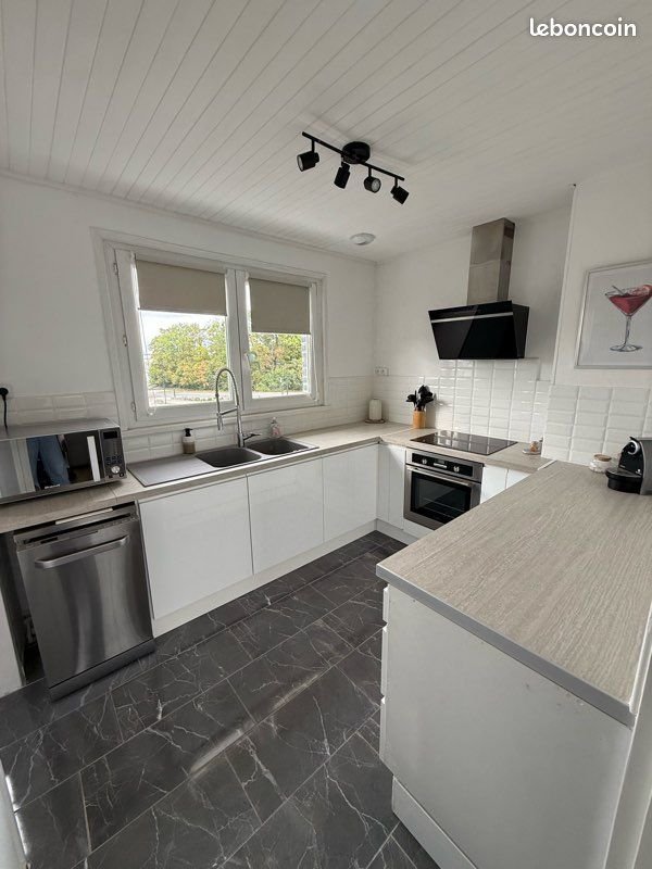 Appartement à louer, 71m², Raismes