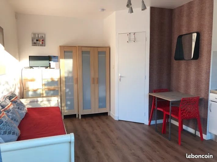 Appartement à louer, 19m², Saint-Raphaël