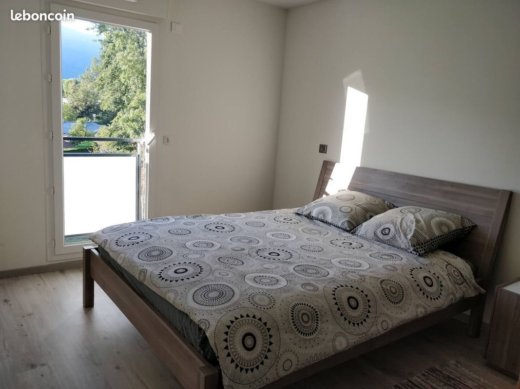 Appartement à vendre, 80m², Saint-Genis-Pouilly