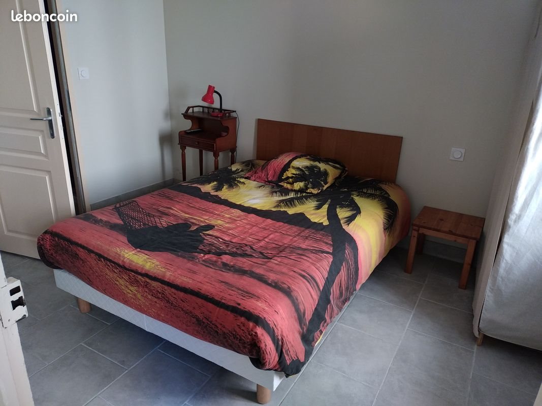 Maison à louer, 20m², Celles-sur-Durolle