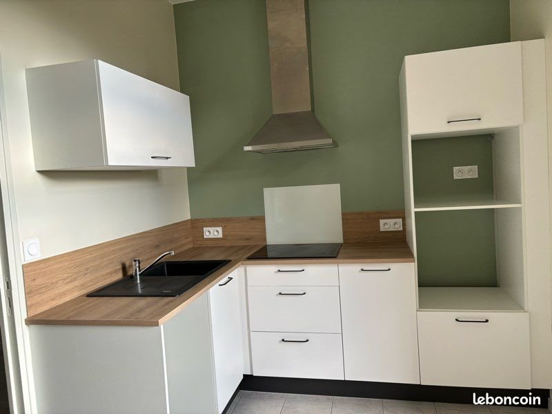 Maison à louer, 70m², Saint-Laurent-sur-Sèvre