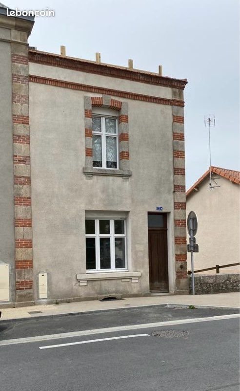 Maison à louer, 70m², Saint-Laurent-sur-Sèvre