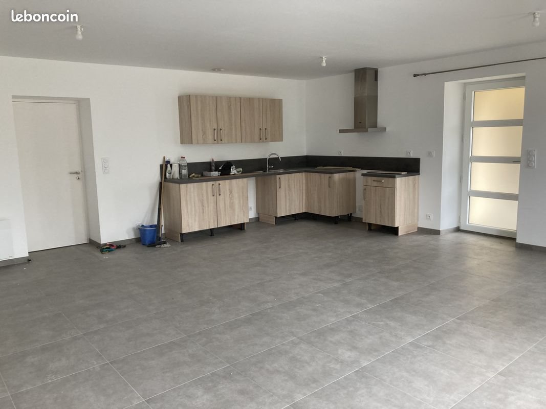 Appartement à louer, 100m², Bain-de-Bretagne