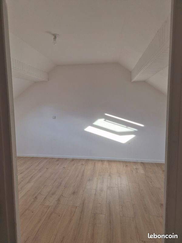 Maison à louer, 85m², Thiant