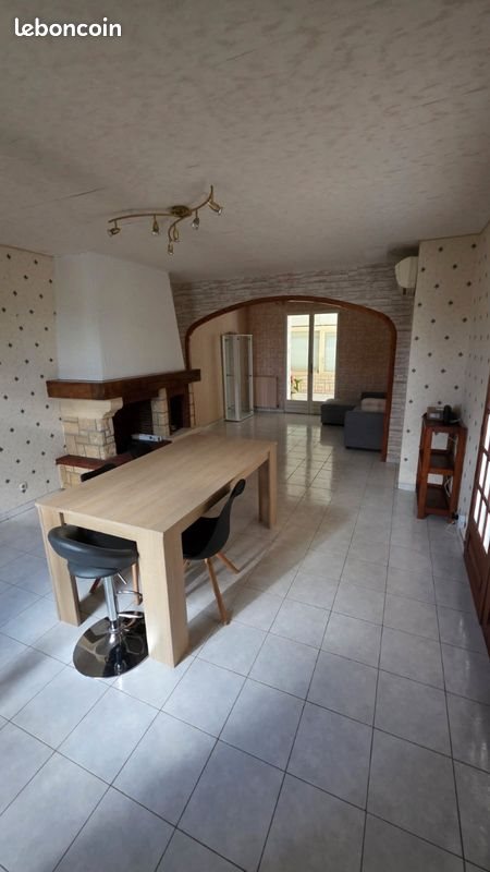 Maison à louer, 120m², La Ferrière-en-Parthenay
