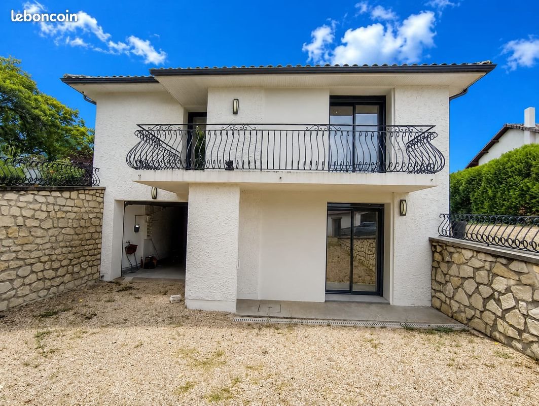 Maison à vendre, 180m², Chasseneuil-du-Poitou