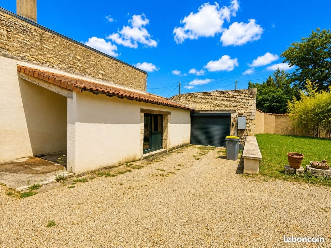 Maison à vendre, 180m², Chasseneuil-du-Poitou