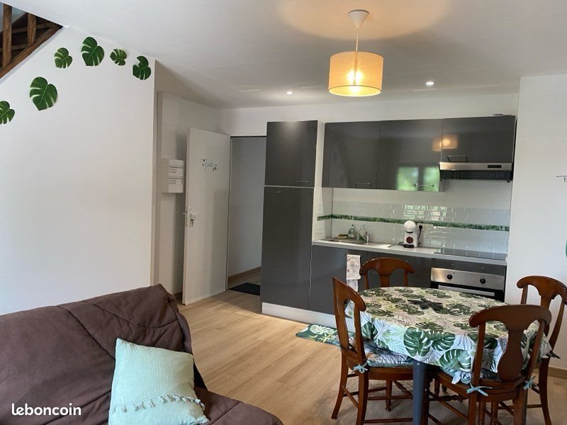 Appartement à louer, 27m², Egly