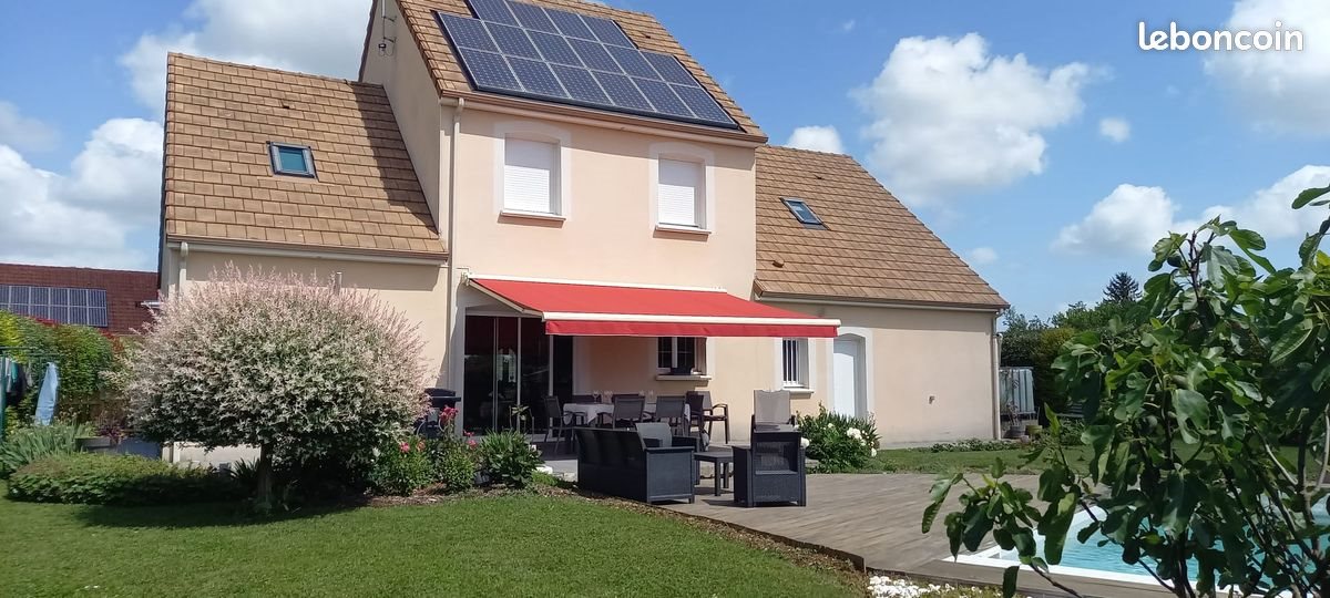Maison à vendre, 155m², Saint-Cosme-en-Vairais
