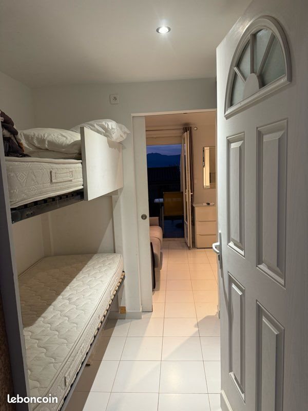 Appartement à louer, 27m², Albitreccia