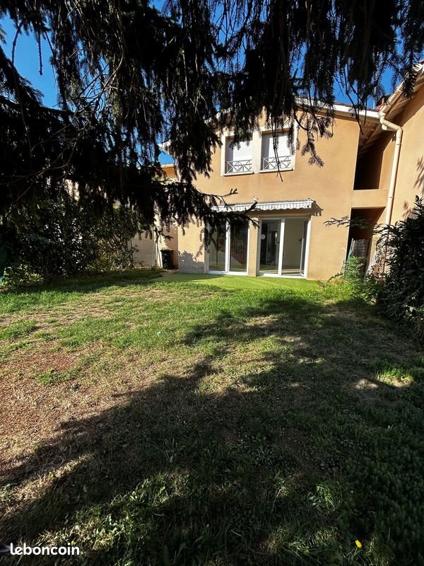 Maison à vendre, 115m², Charly
