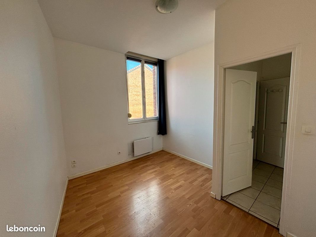 Appartement à louer, 47m², Valenciennes