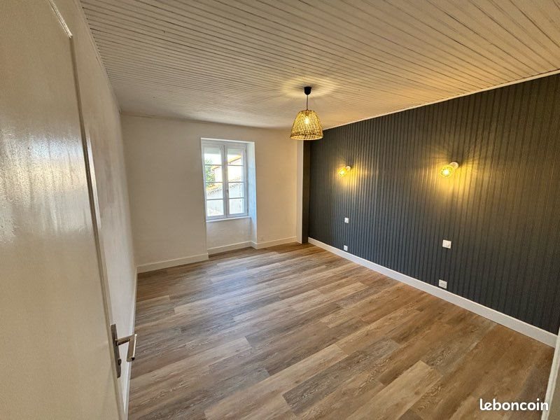 Maison à louer, 61m², Mauléon