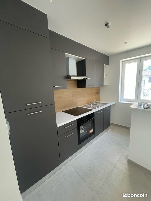 Appartement à louer, 64m², Saint-Symphorien-sur-Coise