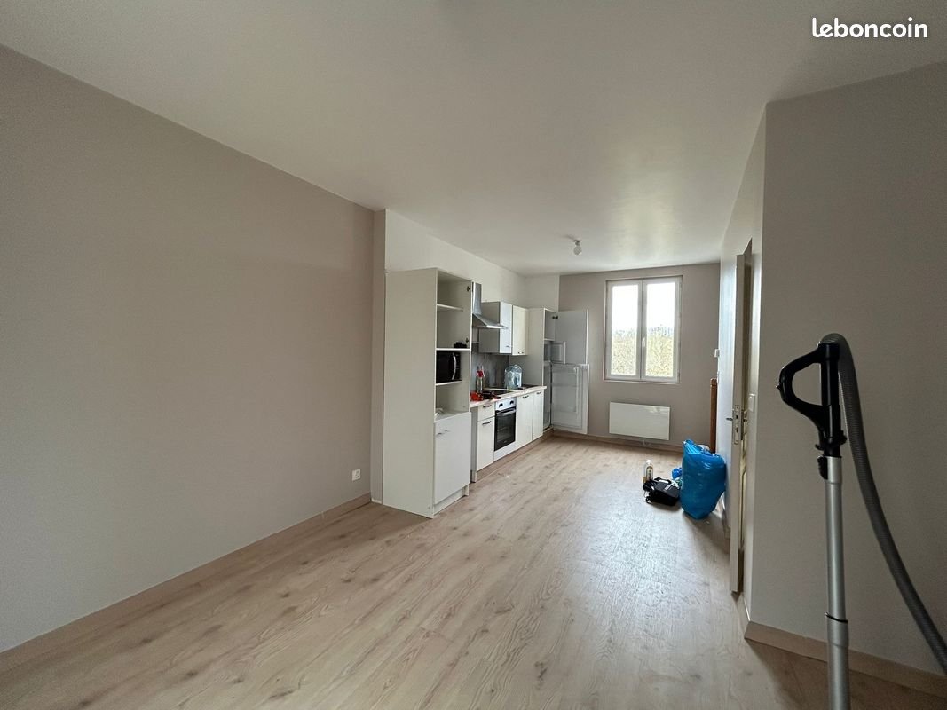 Maison à louer, 70m², Rugles