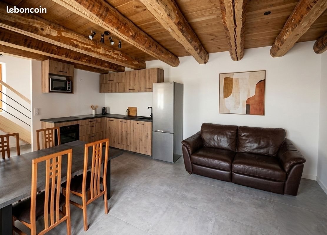 Appartement à louer, 65m², Saxel