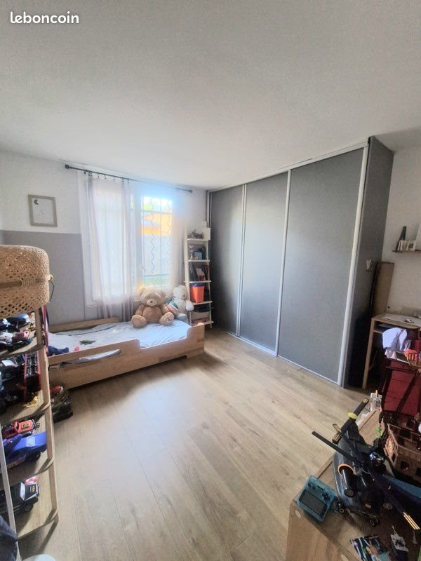 Maison à louer, 121m², Nîmes
