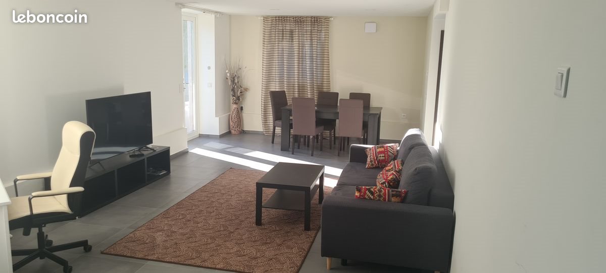 Appartement à louer, 119m², Bonne