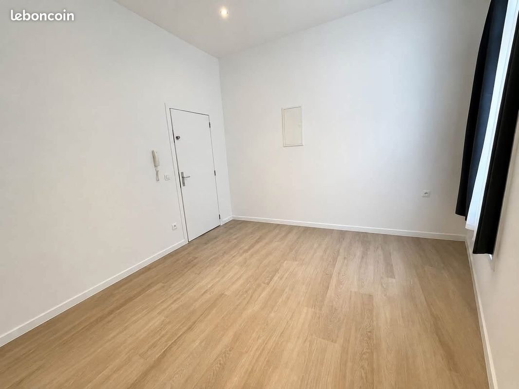 Appartement à louer, 45m², Issy-les-Moulineaux